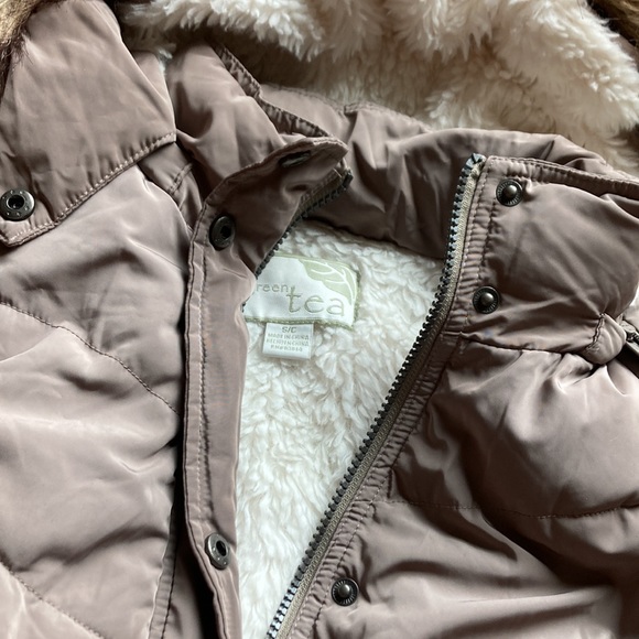 Beige faux fur puffy vest - Picture 2 of 2